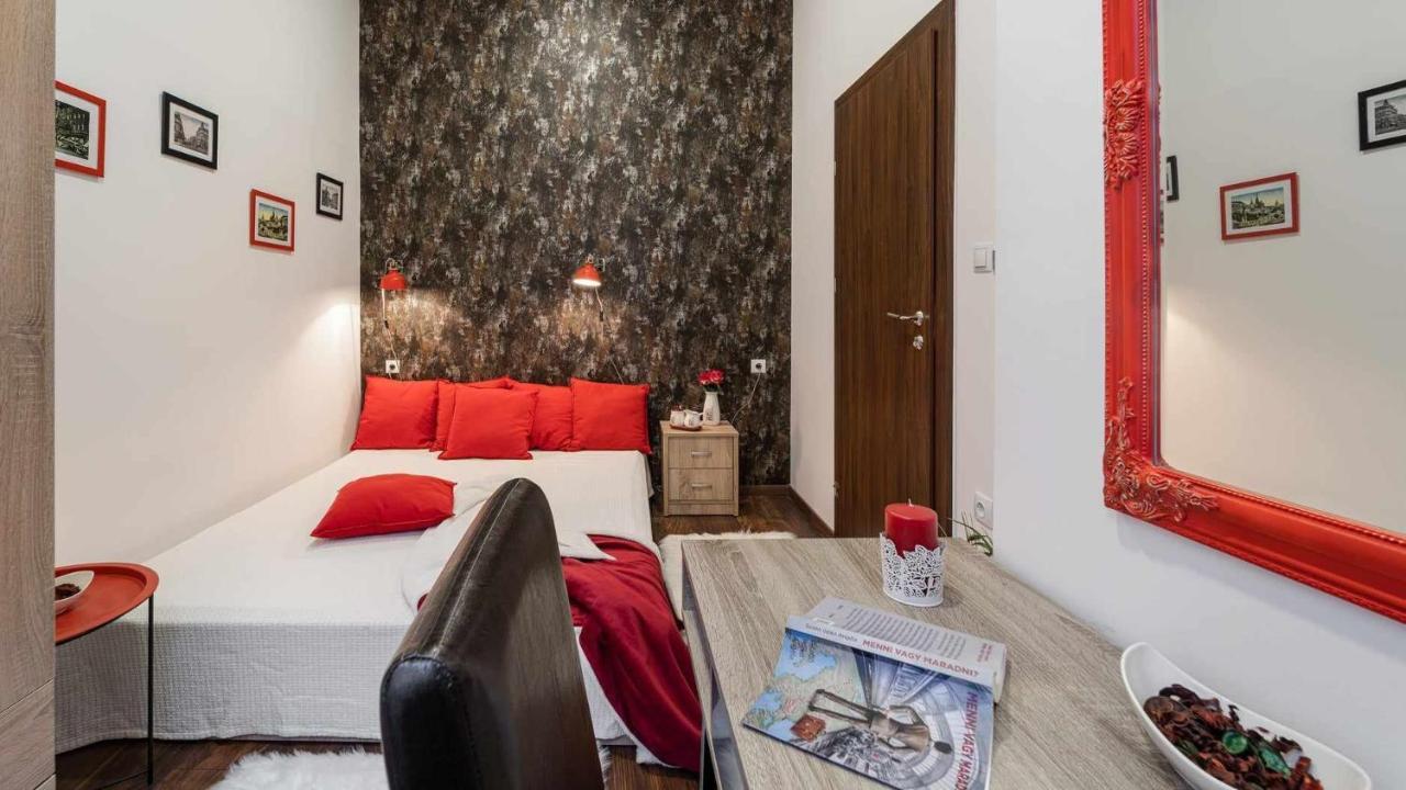 Klauzal 14 Hotel Budapest Ngoại thất bức ảnh